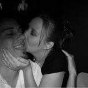 Meet your Posher, Apryl